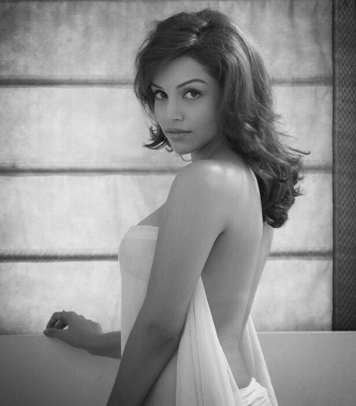 NBK’s Girl Hot Show