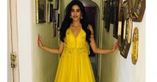Sridevi daughter Jhanvi’s Elegant Pose