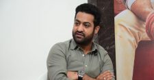 Tarak responds on Agnyaathavaasi Disaster