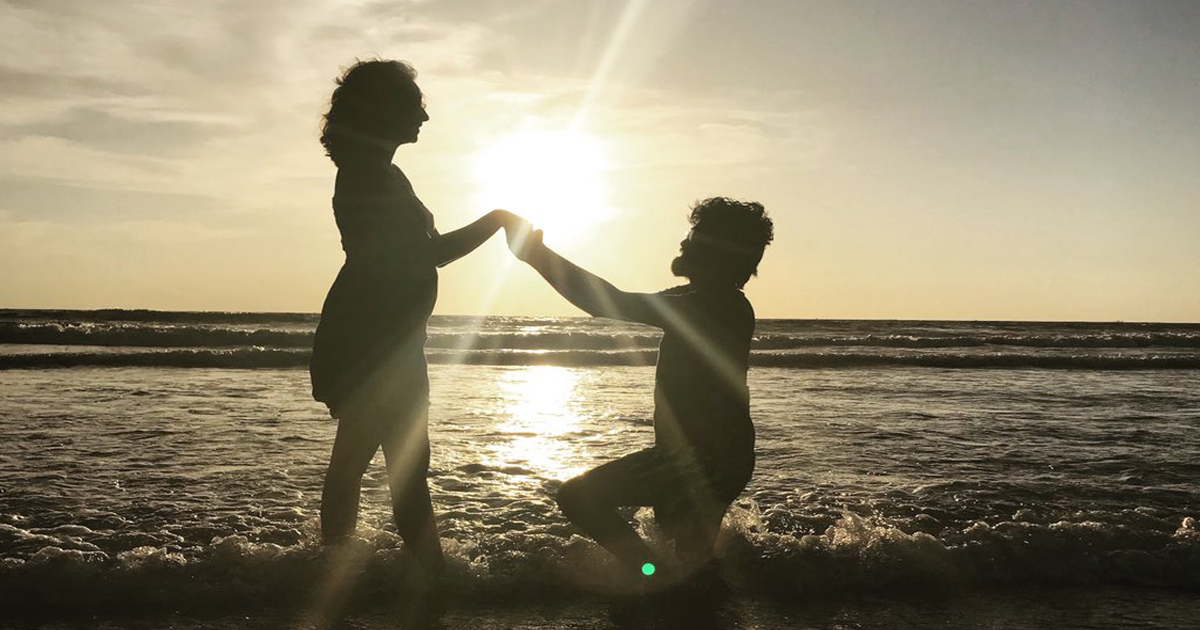 Happening comedian announces his wedding date