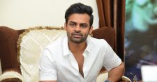 Sai Dharam Tej to surprise in six-pack